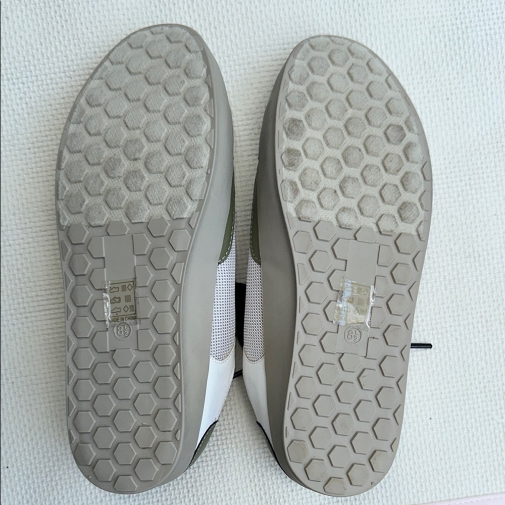 ShuShop Polly Glitter Slip on  Sneakers Fashion-Forward Design size 8.5 - Picture 9 of 12